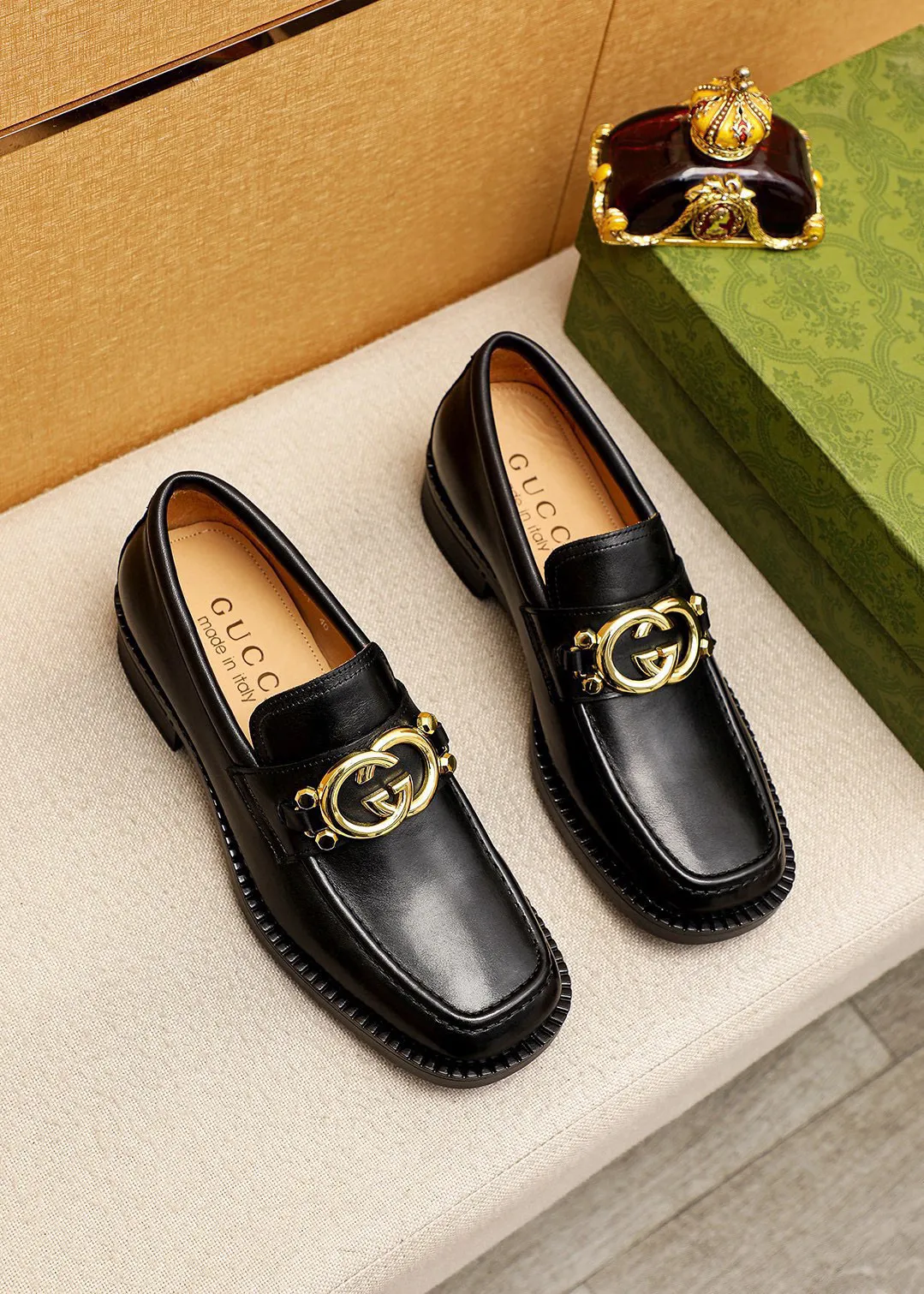 Men's shoes 💰560 💐Original Gucci GUCCI official website formal shoes Italian 🇮🇹 first layer calfskin ➕ top imported water-dyed cow 🐂 leather lining 💋 fine handmade original outsole, the real thing looks better when photographed in person Standard size 38-44 (45.46🉑️customized)